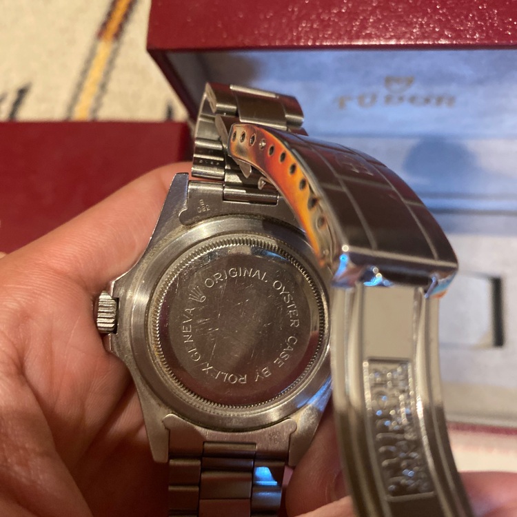 チューダー ブラックベイ 7909（高級時計）の商品画像 - 査定依頼日：2025年6月13日 - 最高査定価格：750,000円