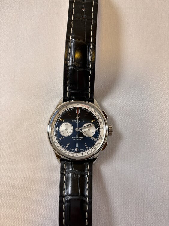 ブライトリング その他 premier B01 Chronograph 42 330548（高級時計）の商品画像 - 査定依頼日：2025年4月2日 - 最高査定価格：540,000円