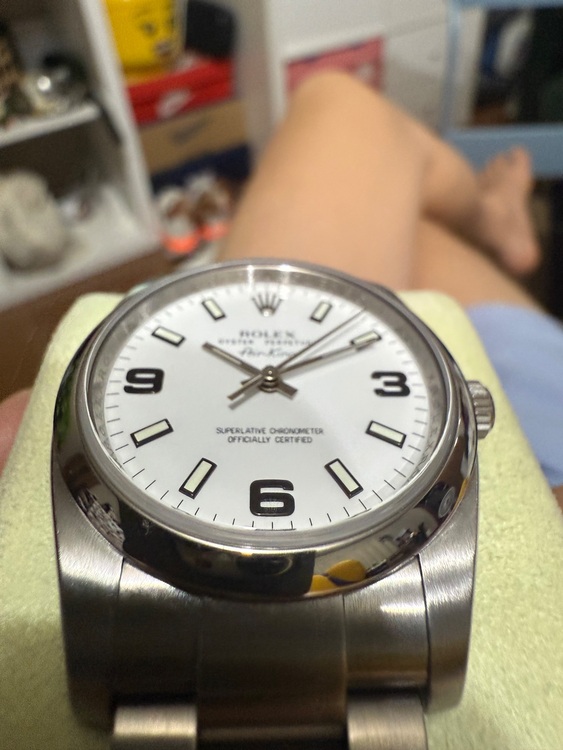 ロレックス エアキング 114200（高級時計）の商品画像 - 査定依頼日：2025年11月9日 - 最高査定価格：830,000円