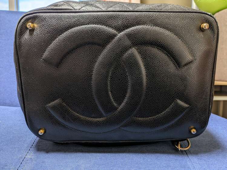 ヴィンテージシャネル（ブランドバッグ）の商品画像 - 査定依頼日：2025年4月1日 - 最高査定価格：200,000円