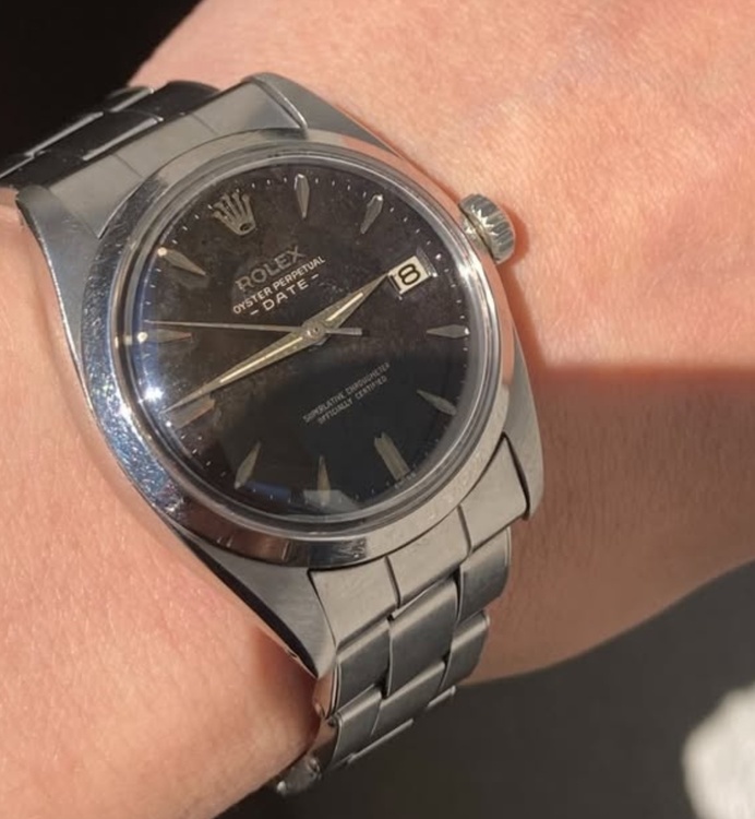 Rolex OYSTER PERPETUAL DATE Ref.1500（高級時計）の商品画像 - 査定依頼日：2025年12月10日 - 最高査定価格：400,000円