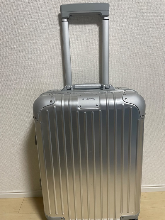 キャリーケース（古着・ファッション）の商品画像 - 査定依頼日：2026年3月13日 - 最高査定価格：70,000円