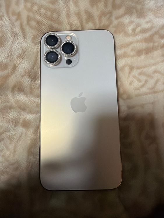 iPhone 13 Pro Max 128GB SIMフリー（スマホ）の商品画像 - 査定依頼日：2026年3月9日 - 最高査定価格：48,000円