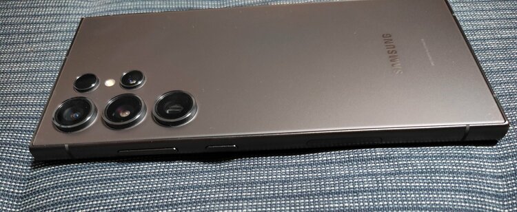 Galaxy Galaxy S24 シリーズ SIMフリー（スマホ）の商品画像 - 査定依頼日：2026年7月19日 - 最高査定価格：80,000円