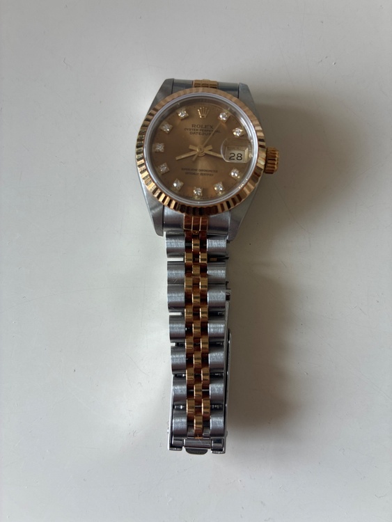 ロレックス デイトジャスト 6912（高級時計）の商品画像 - 査定依頼日：2026年3月4日 - 最高査定価格：1,050,000円