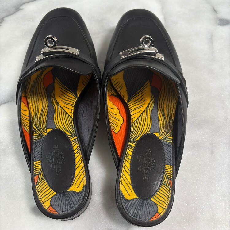 エルメス ミュール オズ（古着・ファッション）の商品画像 - 査定依頼日：2025年3月30日 - 最高査定価格：20,000円