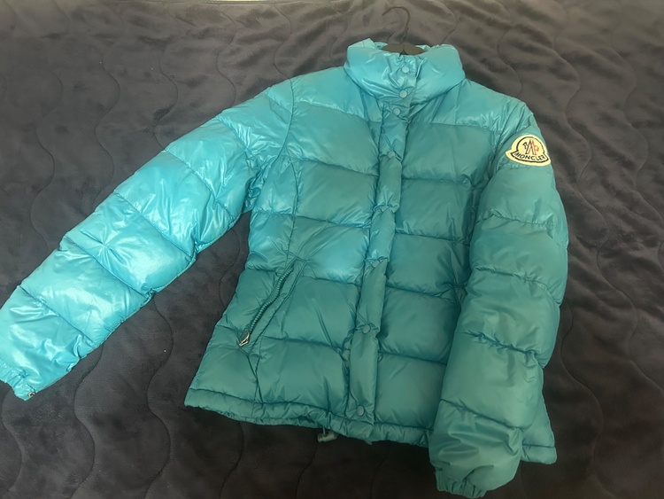 ダウンジャケット（古着・ファッション）の商品画像 - 査定依頼日：2026年4月12日 - 最高査定価格：8,000円