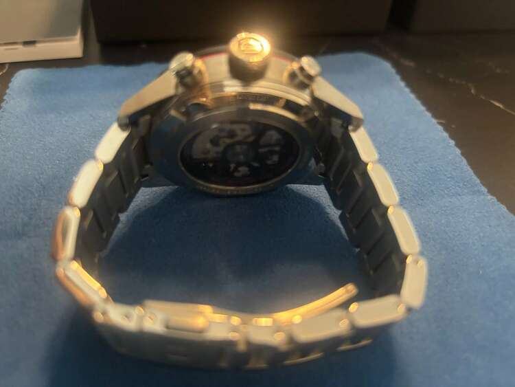 タグ・ホイヤーカレラ（高級時計）の商品画像 - 査定依頼日：2025年4月6日 - 最高査定価格：410,000円