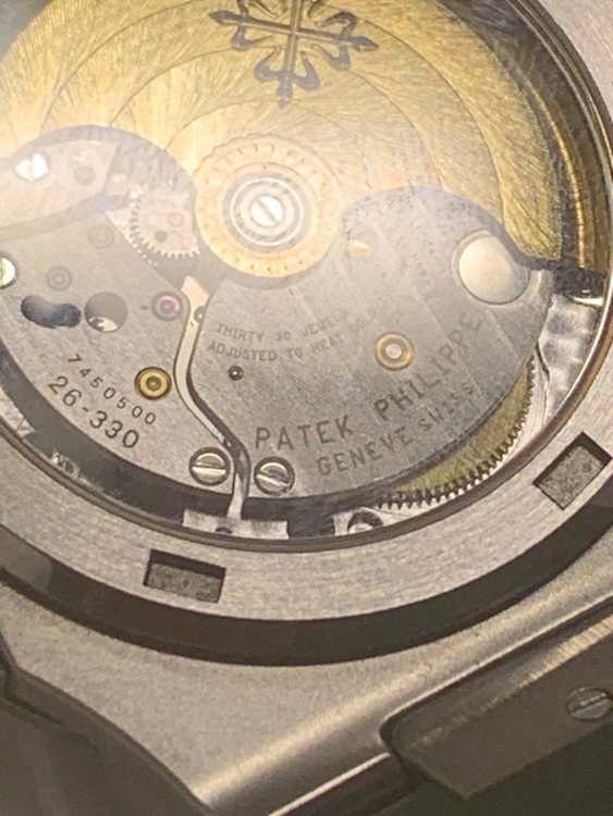 パテックフィリップ ノーチラス 5711/1A-01（高級時計）の商品画像 - 査定依頼日：2025年9月18日 - 最高査定価格：3,500,000円