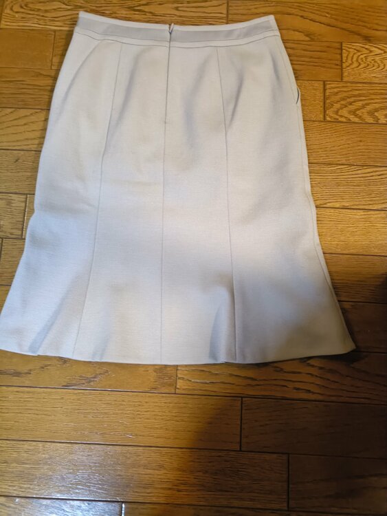 ポール・スチュアート　スカート（古着・ファッション）の商品画像 - 査定依頼日：2026年2月2日 - 最高査定価格：300円