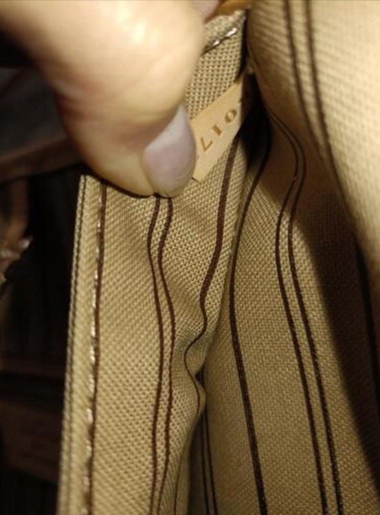 ルイヴィトン ネヴァーフル （ブランドバッグ）の商品画像 - 査定依頼日：2025年9月22日 - 最高査定価格：220,000円