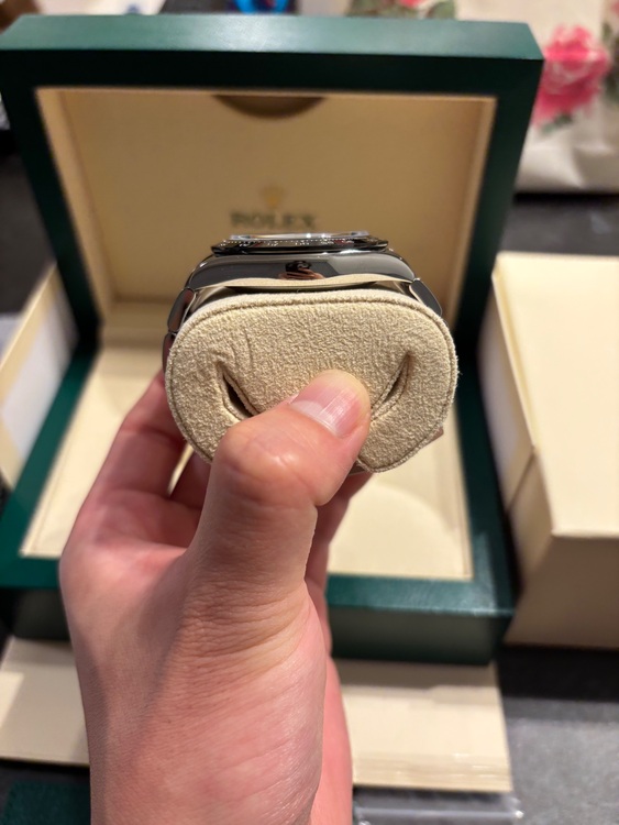 ロレックス デイトナ 116500LN（高級時計）の商品画像 - 査定依頼日：2025年9月30日 - 最高査定価格：4,500,000円