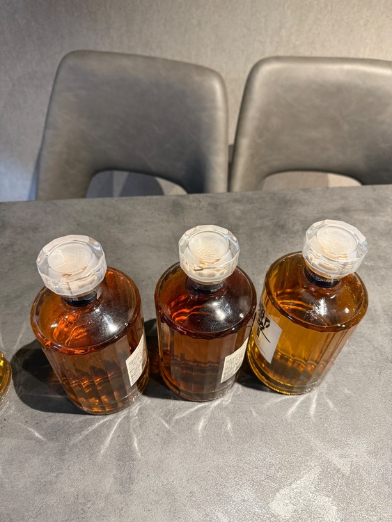 響（お酒）の商品画像 - 査定依頼日：2025年11月25日 - 最高査定価格：72,000円