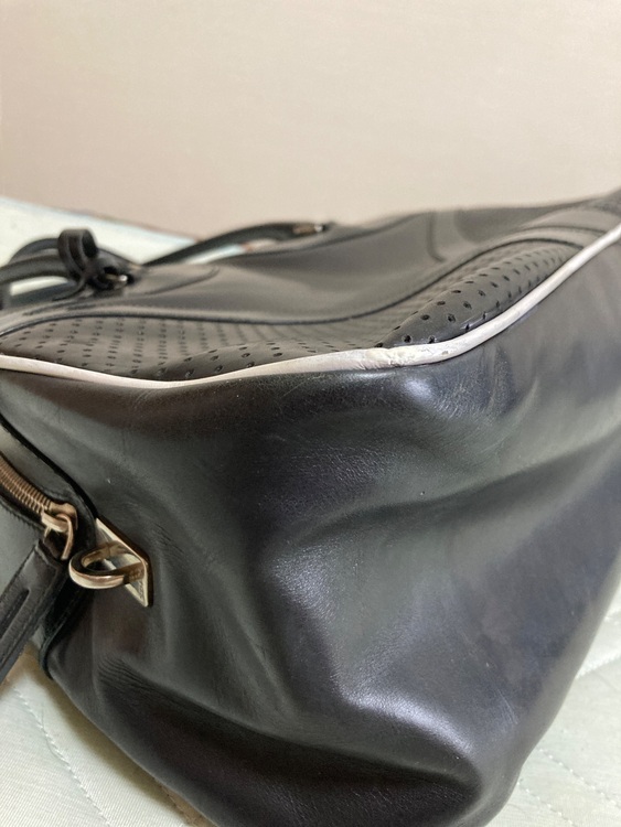 プラダ  （ブランドバッグ）の商品画像 - 査定依頼日：2025年9月29日 - 最高査定価格：22,000円