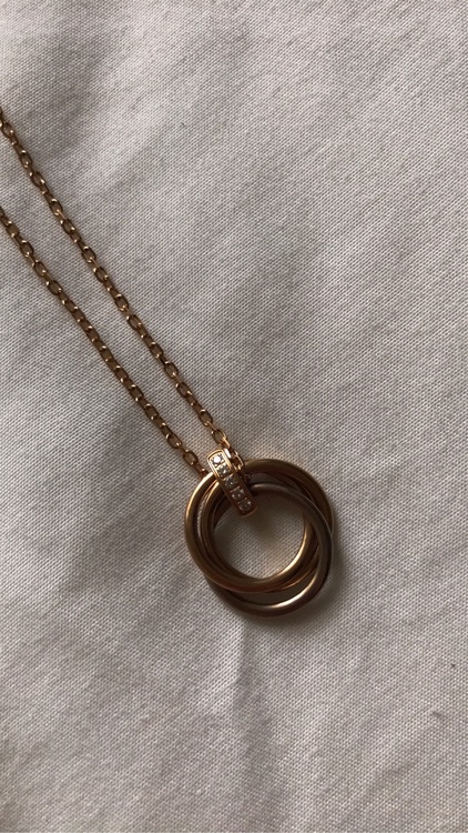 カルティエ　トリニティ　ネックレス（金・貴金属）の商品画像 - 査定依頼日：2022年7月17日 - 最高査定価格：180,000円