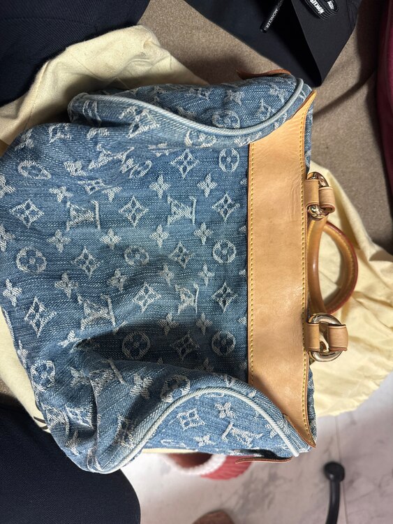 デニム（ブランドバッグ）の商品画像 - 査定依頼日：2025年1月27日 - 最高査定価格：74,000円