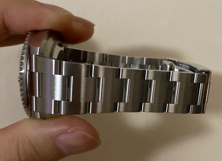 126610LV（高級時計）の商品画像 - 査定依頼日：2025年10月13日 - 最高査定価格：2,300,000円