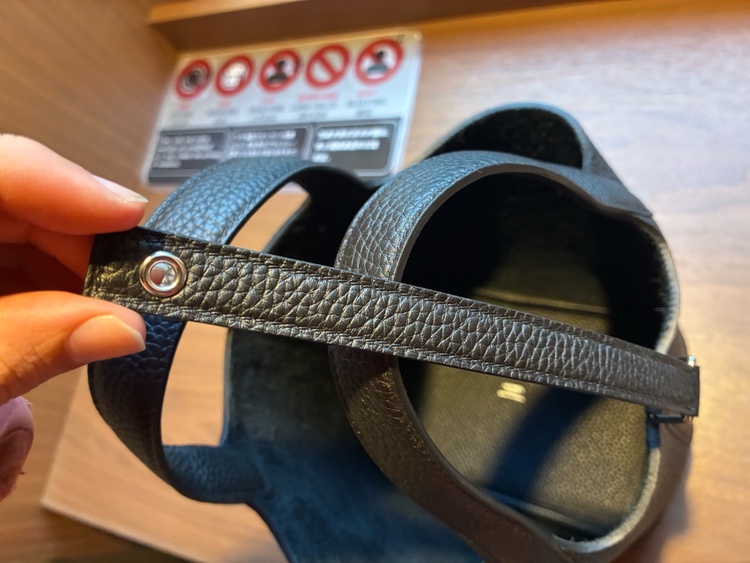 ピコタンロックPMトリヨンクレマンス  ノワール  K刻印（ブランドバッグ）の商品画像 - 査定依頼日：2026年4月17日 - 最高査定価格：750,000円