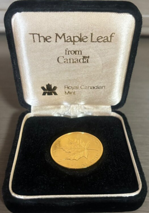 メイプルリーフ金貨（金・貴金属）の商品画像 - 査定依頼日：2025年3月17日 - 最高査定価格：476,000円