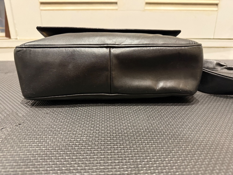 【3番台/美品】シャネル ラムスキン デカココ フリンジ ショルダーバッグ 黒（ブランドバッグ）の商品画像 - 査定依頼日：2026年9月5日 - 最高査定価格：170,000円