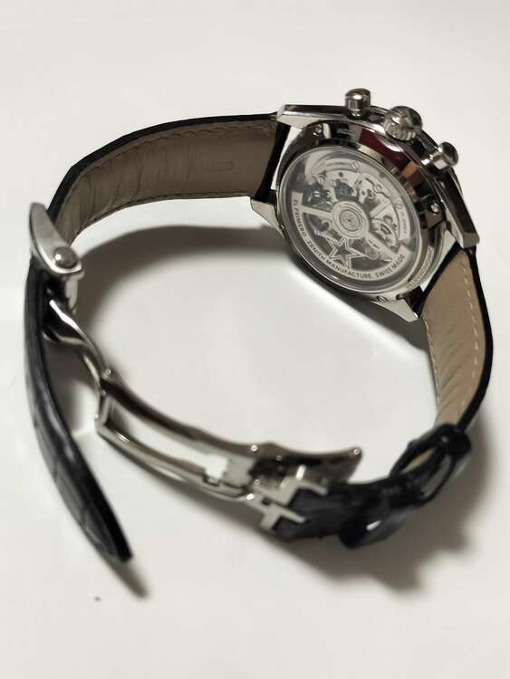 ゼニス エルプリメロ （高級時計）の商品画像 - 査定依頼日：2024年1月26日 - 最高査定価格：1,200,000円