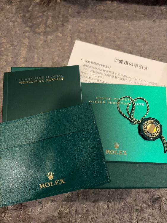 ロレックス パーペチュアル 12420（高級時計）の商品画像 - 査定依頼日：2026年1月17日 - 最高査定価格：1,350,000円