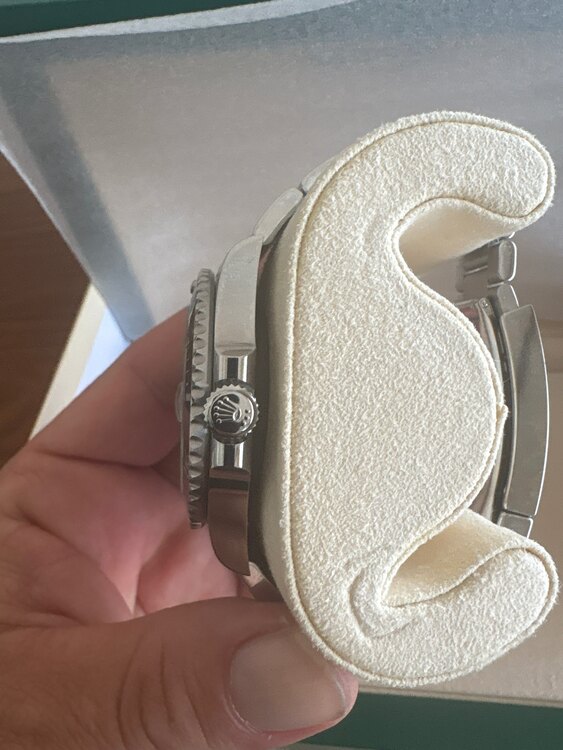 ロレックス サブマリーナー 126610lm（高級時計）の商品画像 - 査定依頼日：2025年5月27日 - 最高査定価格：1,960,000円