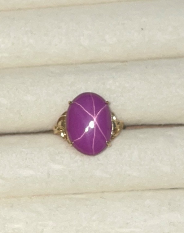 K18ゴールドスタールビーリング（金・貴金属）の商品画像 - 査定依頼日：2026年1月22日 - 最高査定価格：250,000円