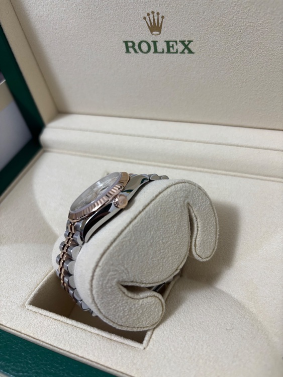 デイトジャスト31（高級時計）の商品画像 - 査定依頼日：2025年6月22日 - 最高査定価格：2,200,000円