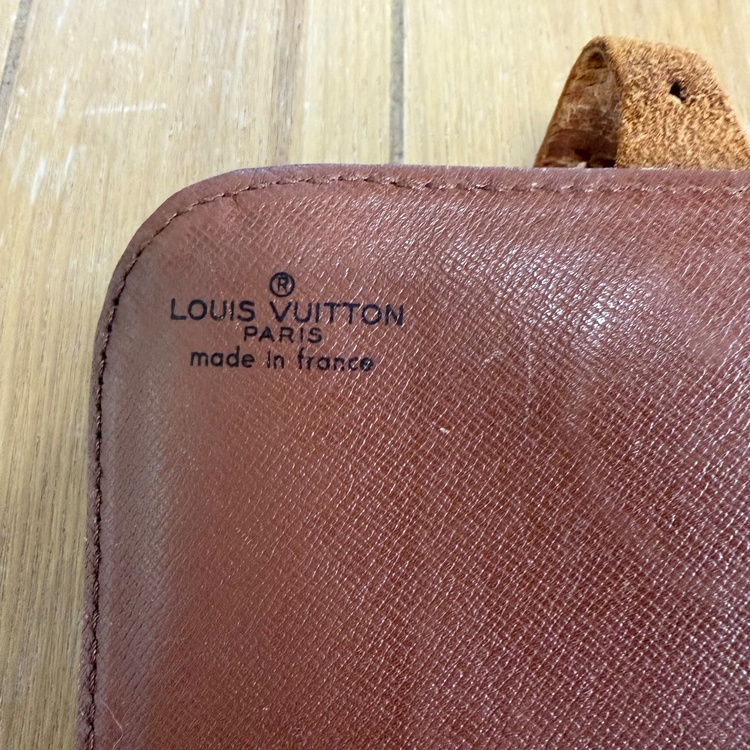 ルイヴィトン モノグラム （ブランドバッグ）の商品画像 - 査定依頼日：2025年12月19日 - 最高査定価格：36,000円