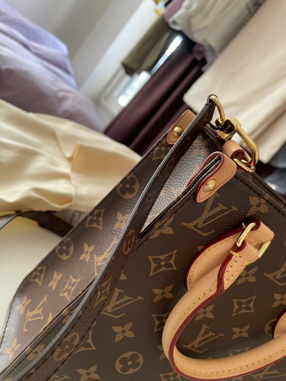 ■ルイ・ヴィトン モノグラム サックプラBB M46265（ブランドバッグ）の商品画像 - 査定依頼日：2025年5月1日 - 最高査定価格：230,000円