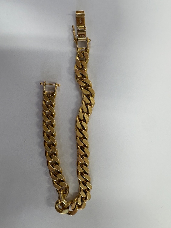 喜平 ブレスレット　50g（金・貴金属）の商品画像 - 査定依頼日：2025年12月20日 - 最高査定価格：900,000円