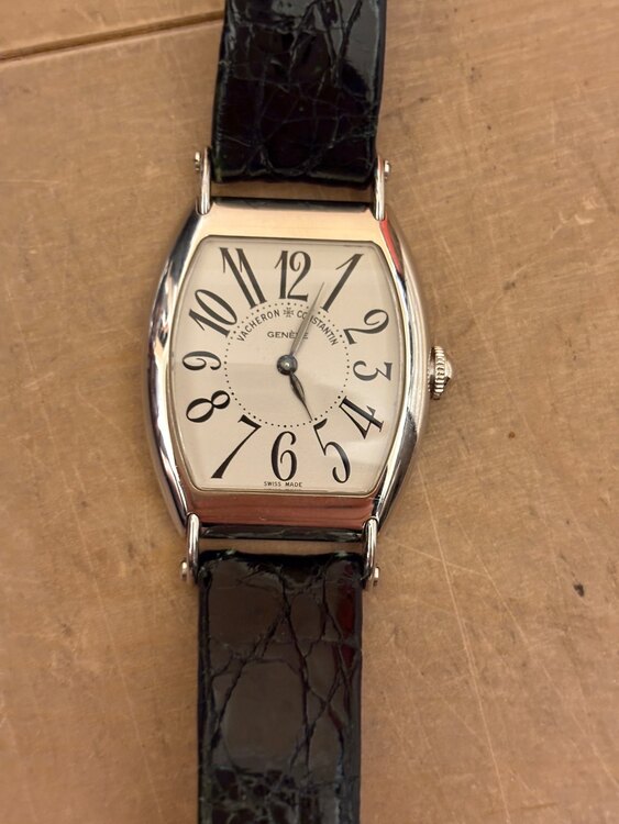 ヴァシュロン コンスタンタン その他 （高級時計）の商品画像 - 査定依頼日：2025年5月14日 - 最高査定価格：500,000円