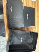 イブサンローラン  （ブランドバッグ）の商品画像 - 査定依頼日：2025年6月30日 - 最高査定価格：15,000円