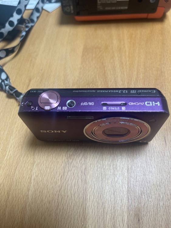 DSC-WX5（カメラ）の商品画像 - 査定依頼日：2026年5月13日 - 最高査定価格：3,000円