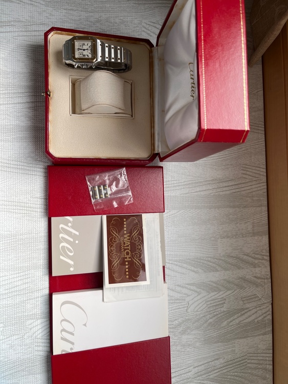 サントスガルベ　クロノ（高級時計）の商品画像 - 査定依頼日：2025年10月25日 - 最高査定価格：600,000円