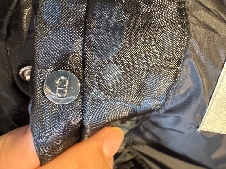 ディオール  （ブランドバッグ）の商品画像 - 査定依頼日：2025年11月14日 - 最高査定価格：50,000円