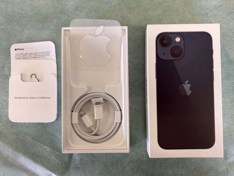 ミッドナイト（スマホ）の商品画像 - 査定依頼日：2026年1月22日 - 最高査定価格：35,000円