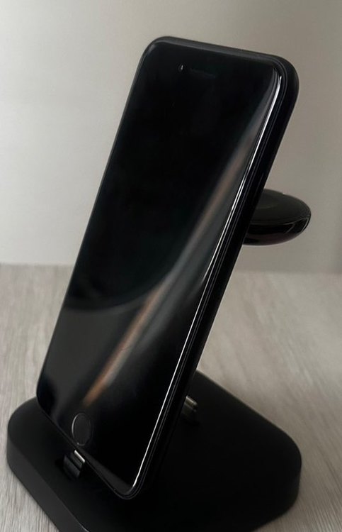 iPhone（スマホ）の商品画像 - 査定依頼日：2023年8月16日 - 最高査定価格：11,500円