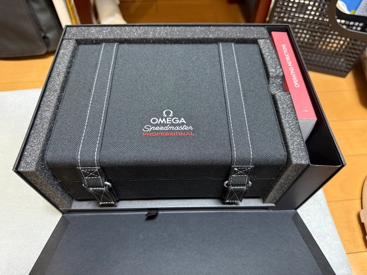 SPEEDMASTE﻿R ムーンウォッチ プロフェッショナ﻿ル（高級時計）の商品画像 - 査定依頼日：2025年12月6日 - 最高査定価格：870,000円