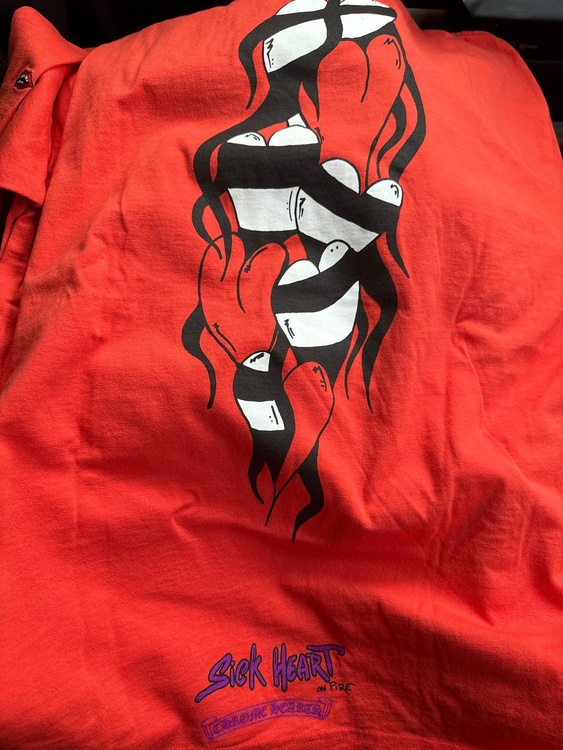 tシャツ（古着・ファッション）の商品画像 - 査定依頼日：2026年8月4日 - 最高査定価格：20,000円