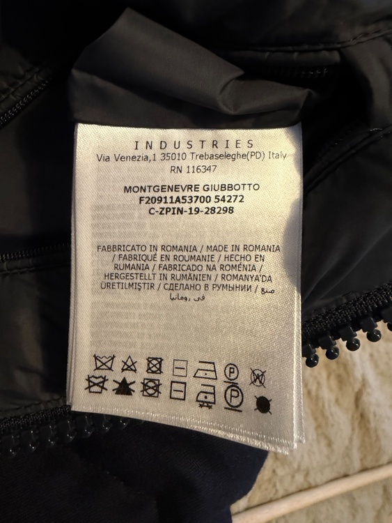 モンジュネーブル（古着・ファッション）の商品画像 - 査定依頼日：2026年1月31日 - 最高査定価格：100,000円