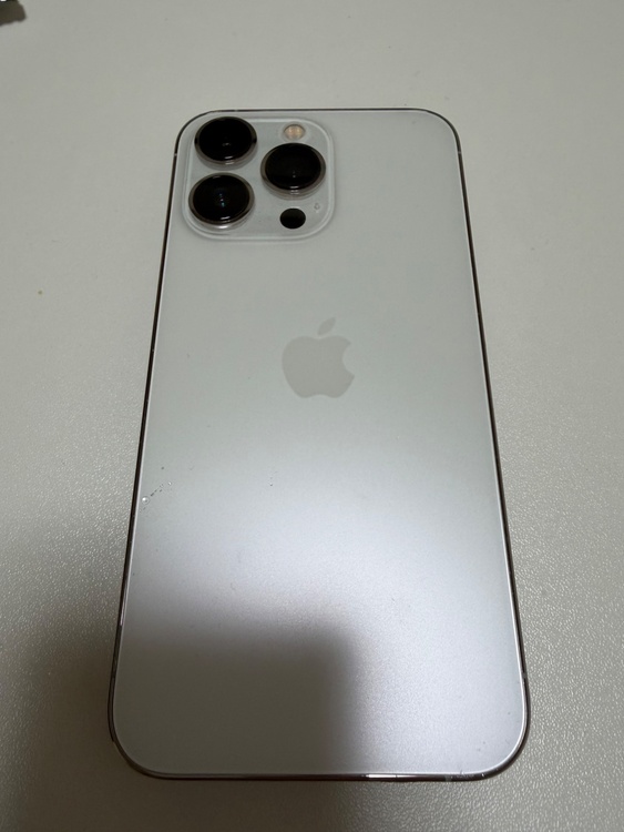 iPhone 13 Pro 256GB docomo（スマホ）の商品画像 - 査定依頼日：2026年5月10日 - 最高査定価格：100,000円