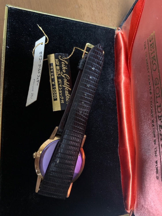 ゴールドフェザー（高級時計）の商品画像 - 査定依頼日：2026年1月24日 - 最高査定価格：10,000円