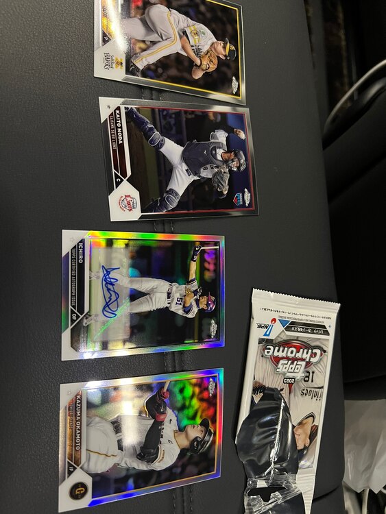 toppsjapan 2023 イチローサインカード（トレカ）の商品画像 - 査定依頼日：2025年3月22日 - 最高査定価格：31,000円