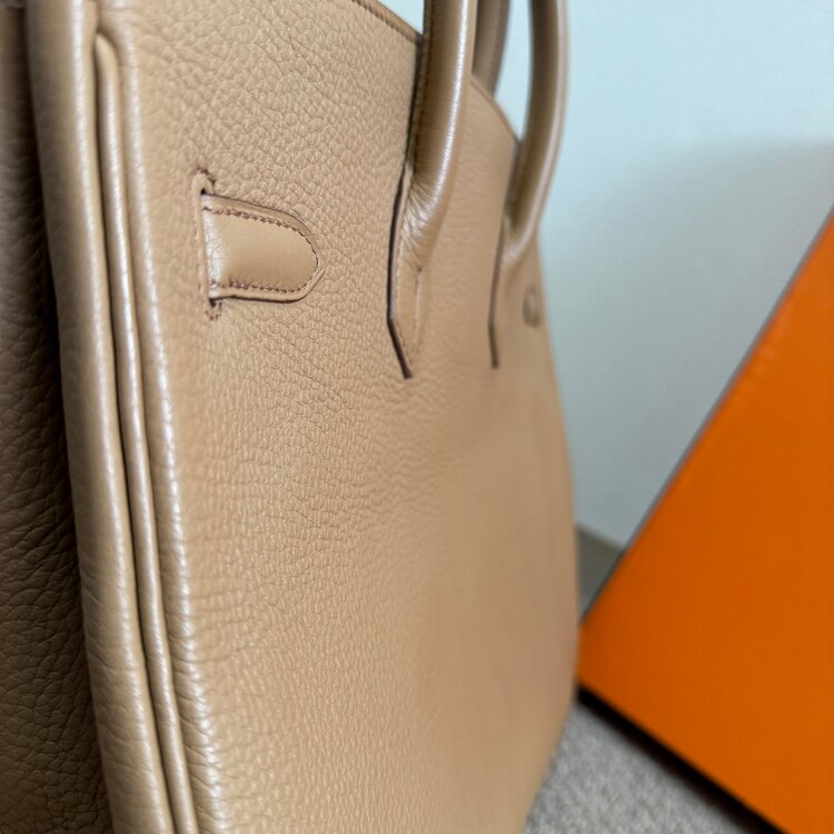 エルメス　バーキン35 カギ付き　未使用（ブランドバッグ）の商品画像 - 査定依頼日：2025年5月19日 - 最高査定価格：1,700,000円