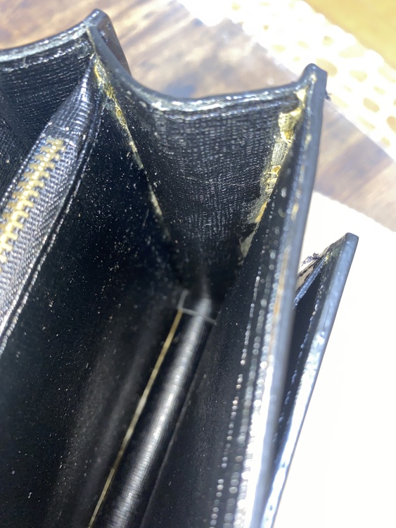 セカンドバッグ（ブランドバッグ）の商品画像 - 査定依頼日：2022年4月12日 - 最高査定価格：25,000円