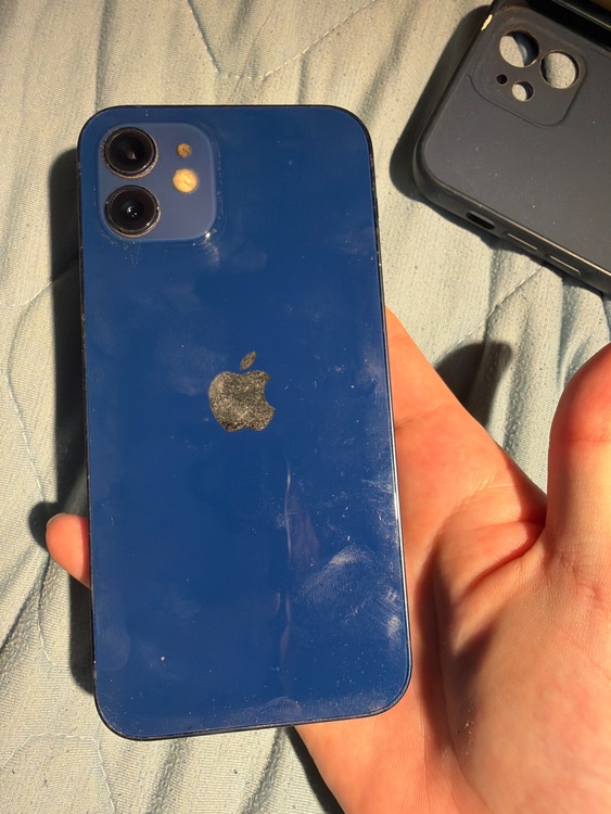 iPhone iPhone 12 64GB 楽天モバイル（スマホ）の商品画像 - 査定依頼日：2026年9月1日 - 最高査定価格：18,000円
