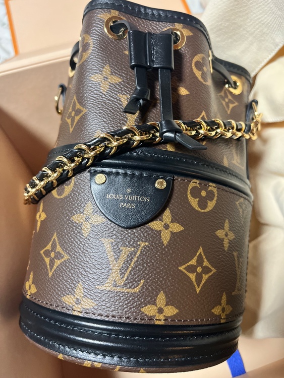 ルイヴィトン モノグラム （ブランドバッグ）の商品画像 - 査定依頼日：2026年2月3日 - 最高査定価格：350,000円