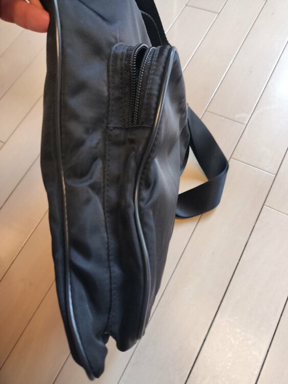 プラダ  （ブランドバッグ）の商品画像 - 査定依頼日：2026年3月24日 - 最高査定価格：40,000円